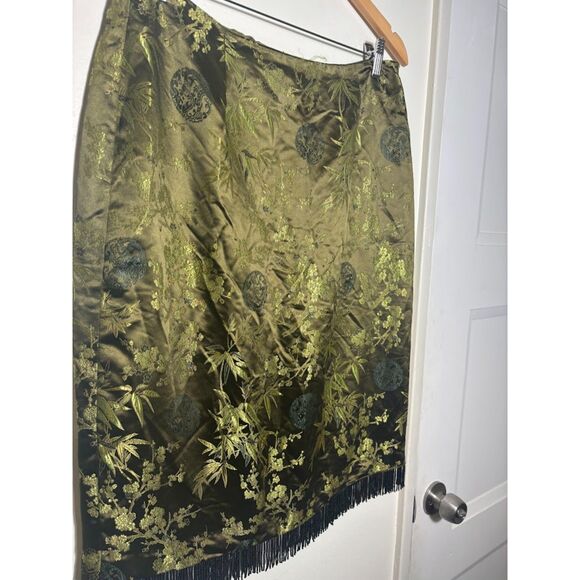 CLIO deadstock VTG Satin Skirt Size 14 Olive Green Asian Inspired Beaded Fringe - Picture 3 of 6